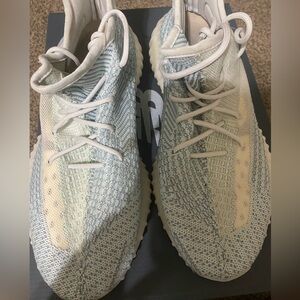 Yeezy Boost 350 V2 Cloud White/IceBlue non-reflective-size 11 FW3043